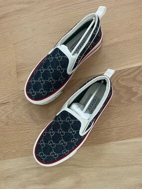 Gucci Tennis 1977 Women’s Navy GG Logo Slip-On Sneakers